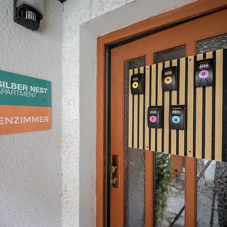 Ruhiges Mit Gartenblick & Schreibtisch Freiberg